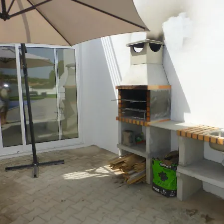Feriehus Algarve, 3 Bedroom House With Pool, In Porches *