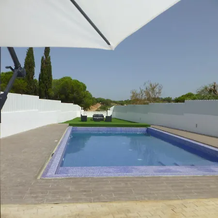 Algarve, 3 Bedroom House With Pool, In Porches