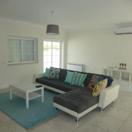 Algarve, 3 Bedroom House With Pool, In Porches * Porches (Algarve)