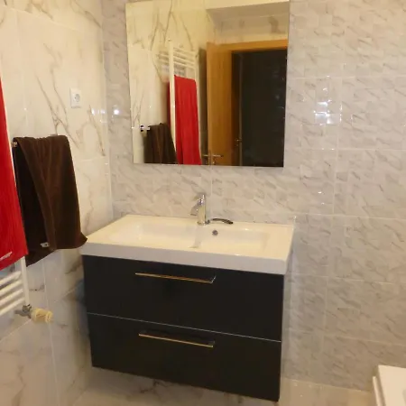 Algarve, 3 Bedroom House With Pool, In Porches Feriehus