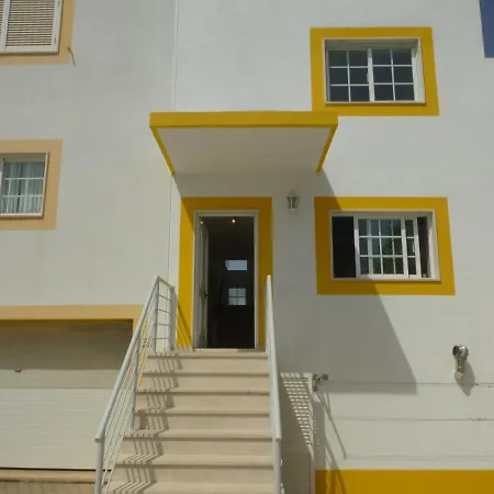 Algarve, 3 Bedroom House With Pool, In Porches Feriehus